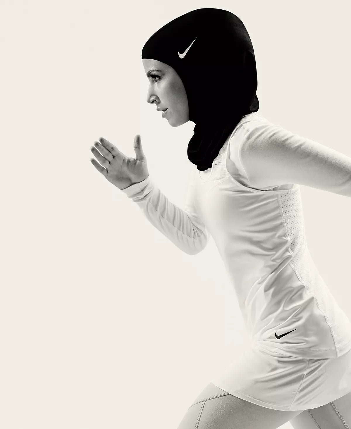 Nike Women's Pro Hijab Black Charcoal Size XS