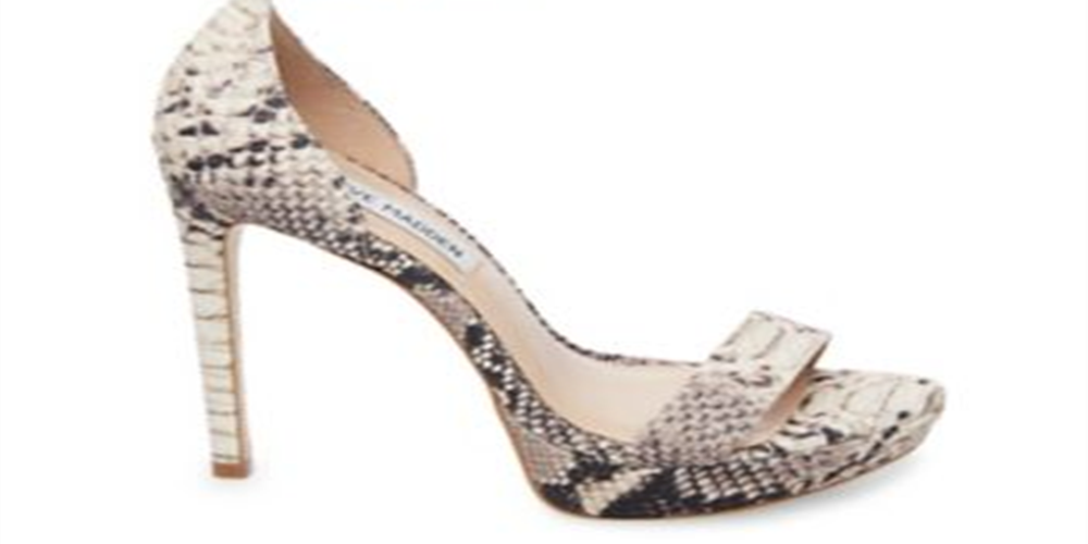 Steve Madden Women's Snake Starlet Leather Sandal Sand Size 9M