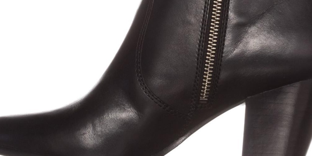 Frye Women's Leather Pointed Toe Ankle Fashion Boots Black Size 7.5