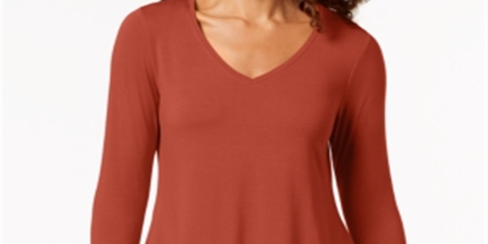JM Collection Women's V Neck Handkerchief Hem Top Red Size Medium