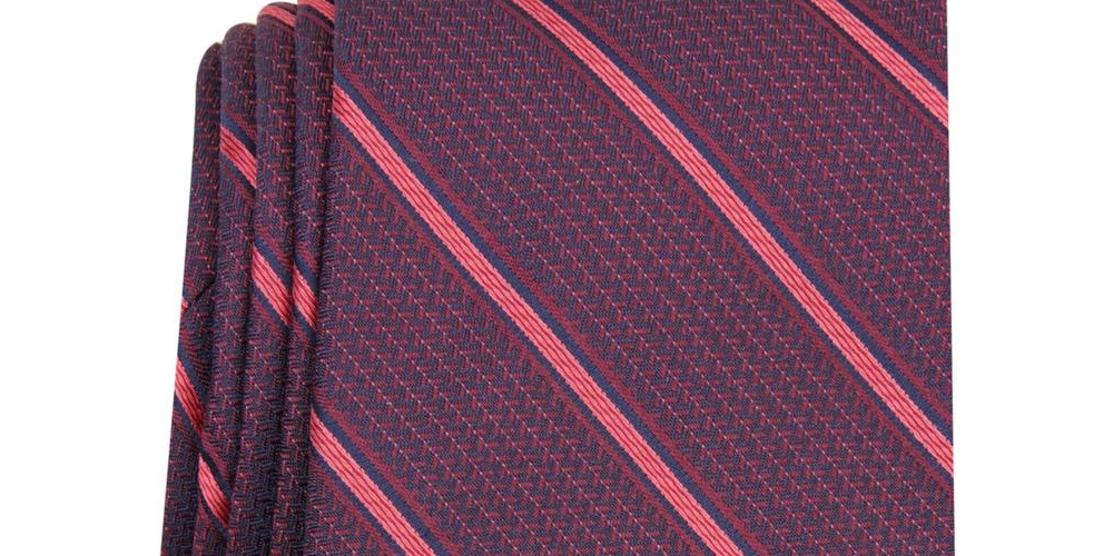 अल्फ़ानी पुरुषों की होल्डेन सिल्क ब्लेंड प्रोफेशनल नेक टाई लाल रेगुलर साइज़