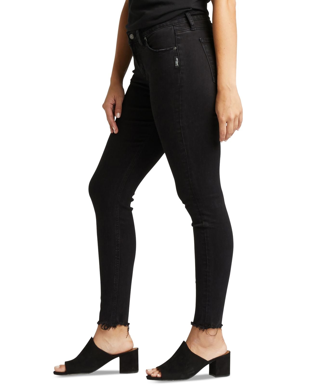 सिल्वर जीन्स कंपनी (Silver Jeans Co.) महिलाओं के लिए माउलेंट एवरी ब्लैक जीन, काला, साइज़ 29
