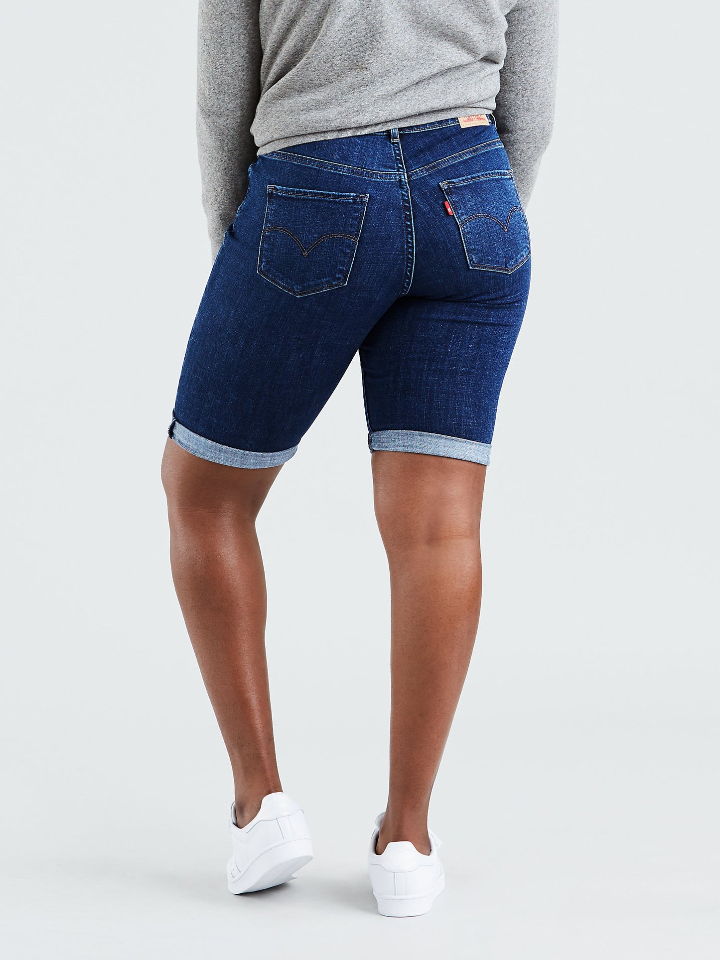 Levi's Women's Bermuda Shorts Blue Size 30