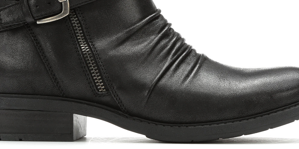 Baretraps Women's Yasmyn Closed Toe Ankle Fashion Boots Black Size 6 M