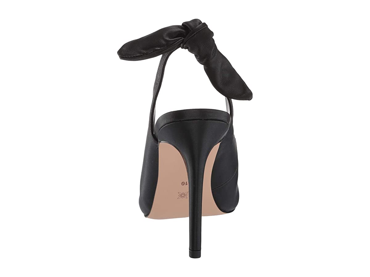 BCBGeneration Women's Henaya Black Size 9.5M