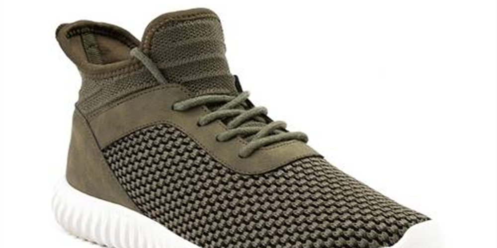 Chinese Laundry Women's Harlen Sneakers Green Size 8