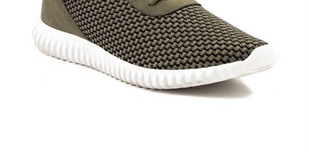 Chinese Laundry Women's Harlen Sneakers Green Size 8