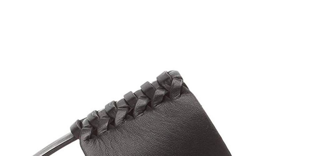 Cole Haan महिला फेलिक्स स्प्लिट टो कैजुअल टी-स्ट्रैप सैंडल काला साइज़ 9 बी