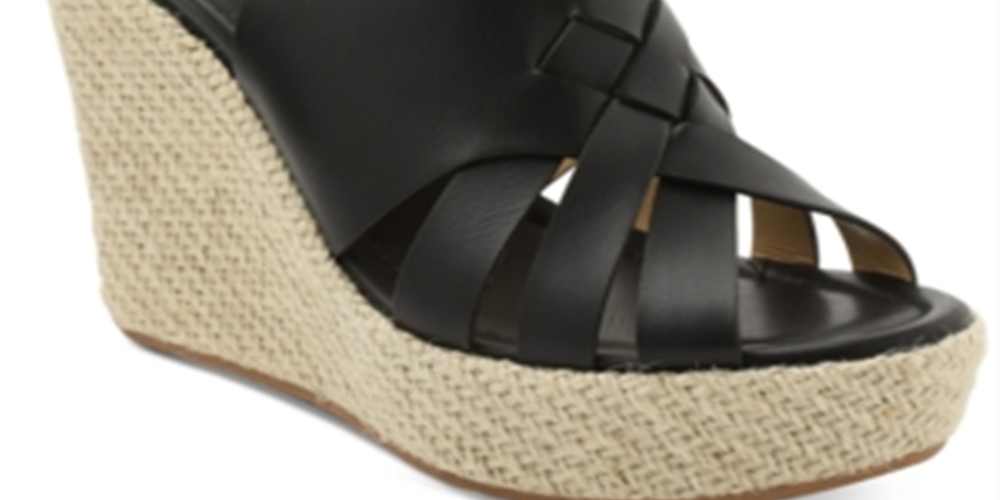 XOXO Women's Lazaro Wedge Sandal, Black, 8 M