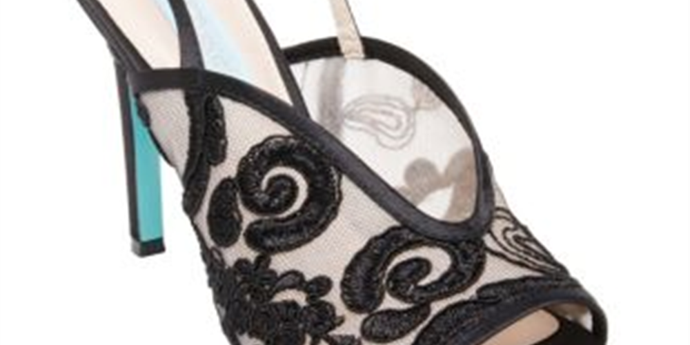 Steve Madden Women's Lula Embroidered Slingback Sandal Ivory Size 8 M
