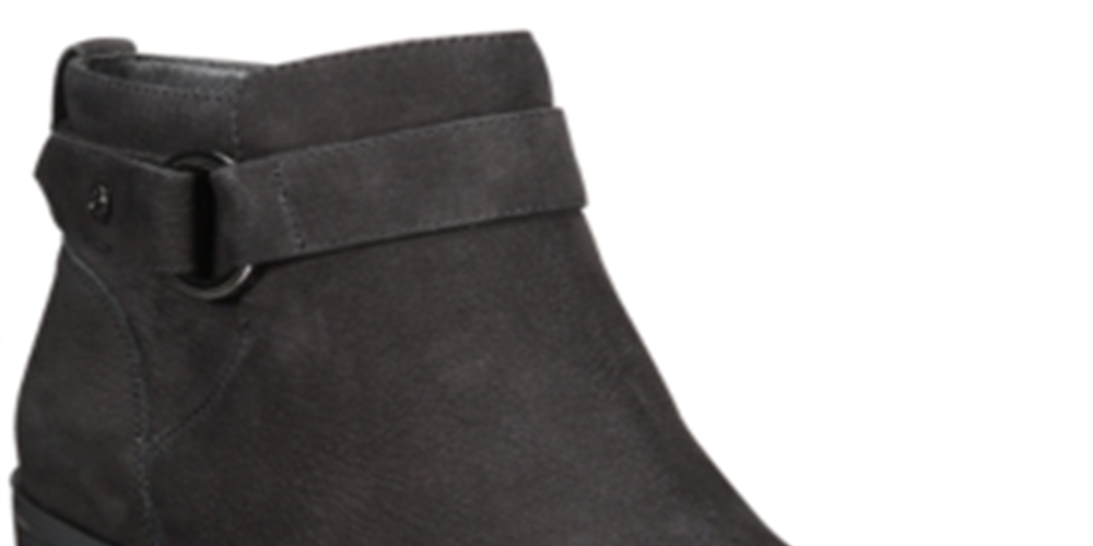 Giani Bernini Women's Leather Putneyy Memory Foam Block Heel Boot Black Size 6M