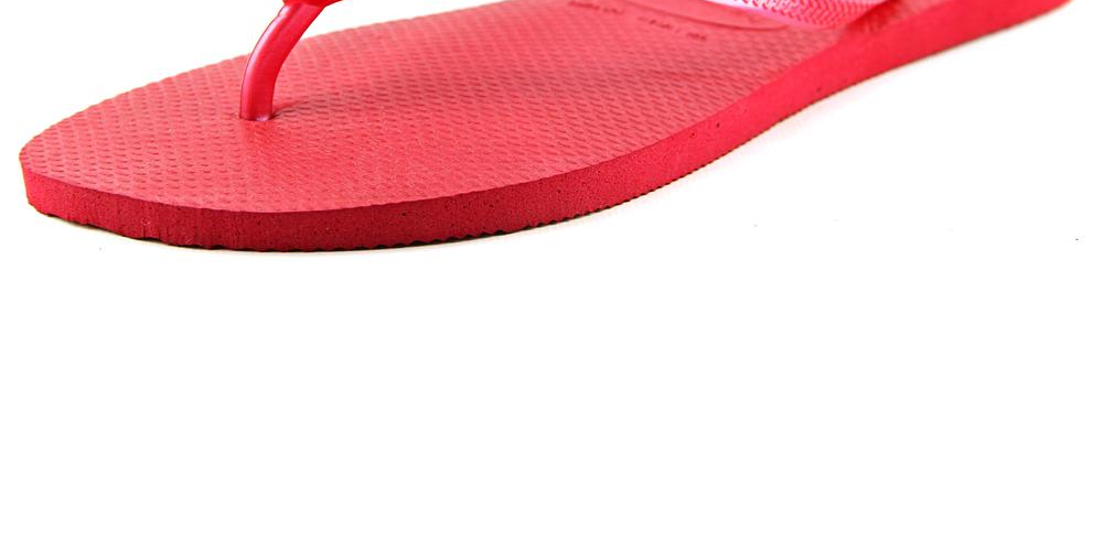 Havaiana Women's Slim Textured Thong Flip Flops Red Size -7/8 W