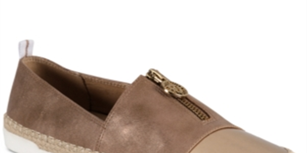 Anne Klein Women's Zetta Flats Gold Size -5 M