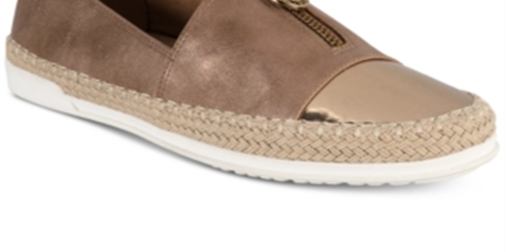 Anne Klein Women's Zetta Flats Gold Size -5 M
