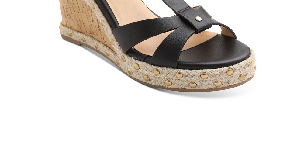 XOXO Women's Isla T Strap Espadrille Wedge Sandals Black  Size 9M