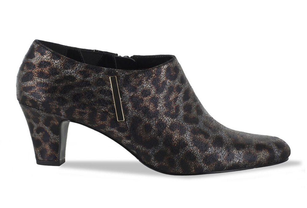 Easy Street Women's Zandra Dress Shooties Black Size 8 W