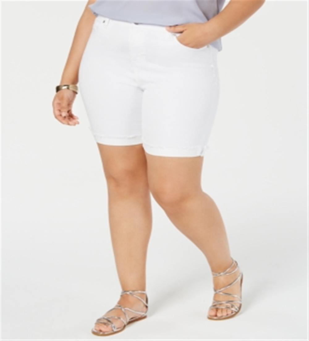Celebrity Women's Plus Frayed Solid Bermuda Shorts White Size 24