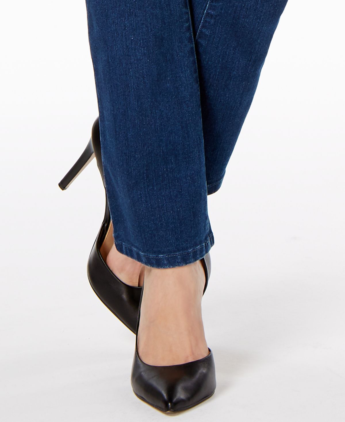 Charter Club Women's Prescott Bootcut Jeans Blue Size 6