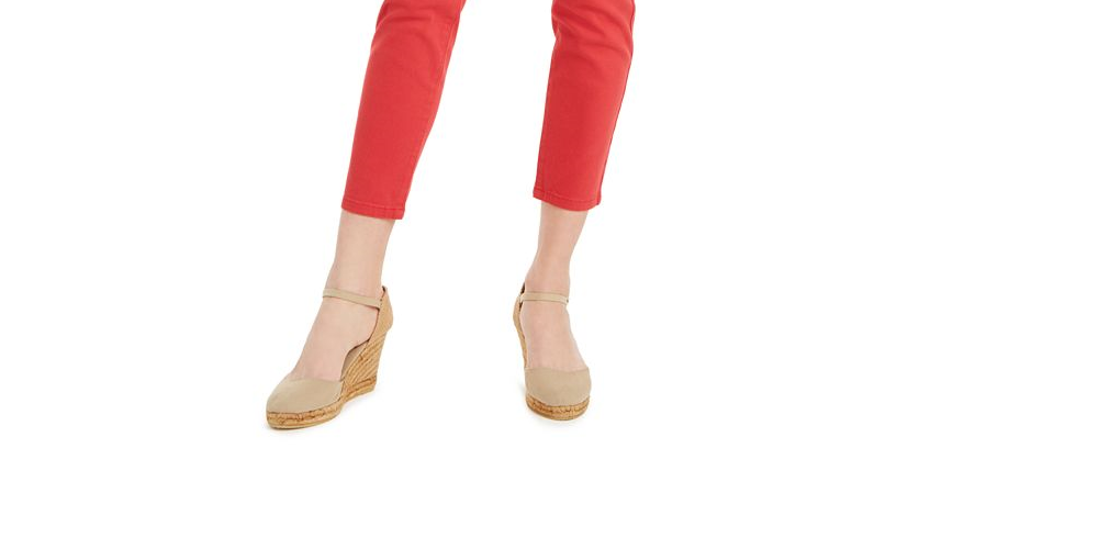 Style & Co Women's Curvy Fit Skinny Fashion Jeans Beige Size 4