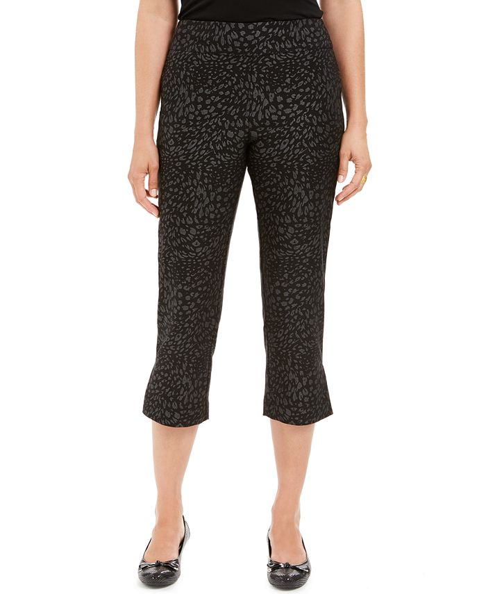JM Collection Women's Printed Tummy-Control Capris Black Size M