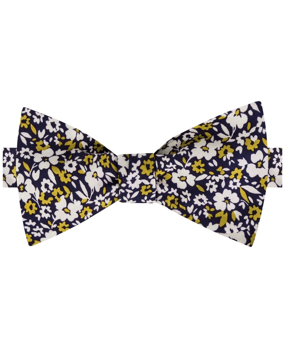 Tommy Hilfiger Men's Chelsea Botanical To-Be Tied Silk Twill Bow Tie Yellow Size Regular