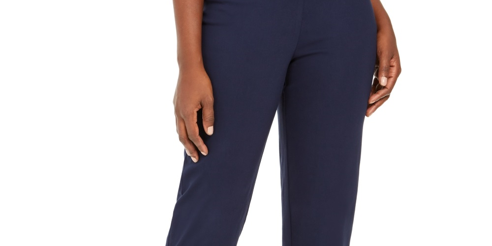JM Collection Women's CrochetTrim Studded Capris Blue Size Small