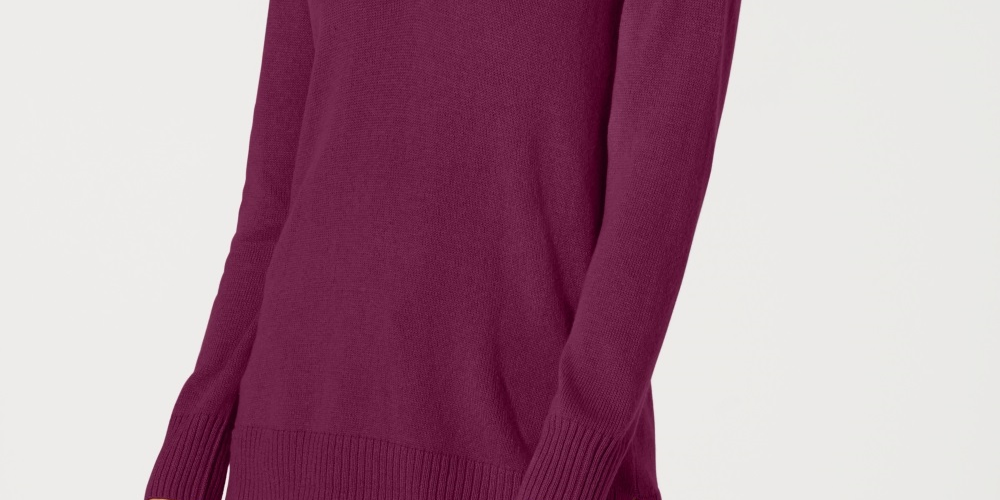 Karen Scott Women's V Neck Solid Sweater Wine Size Small