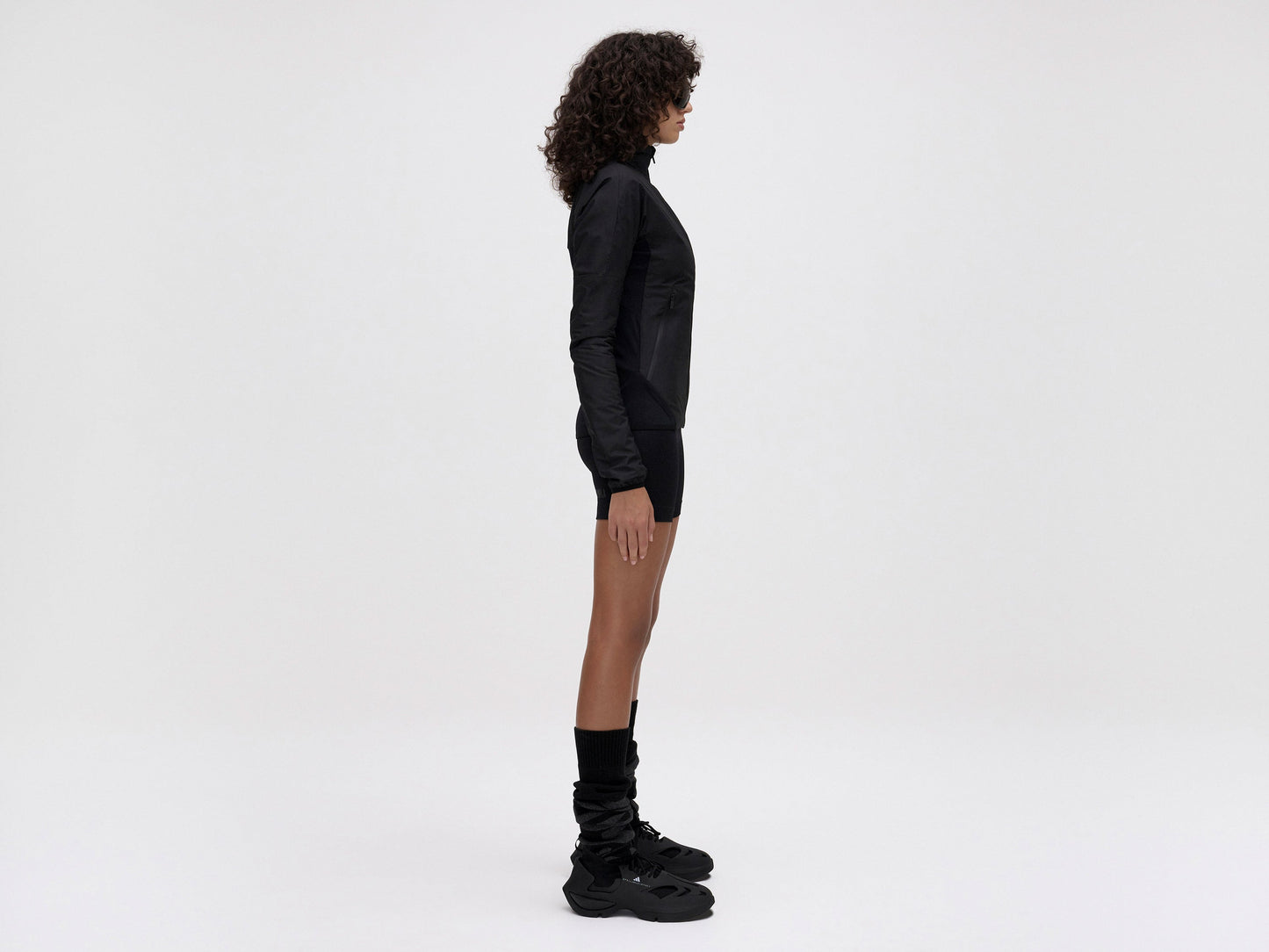 lite-midlayer-top-black
