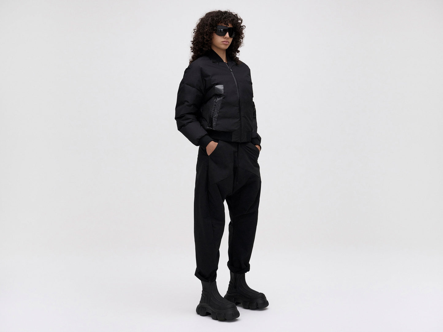 crew-pant-black