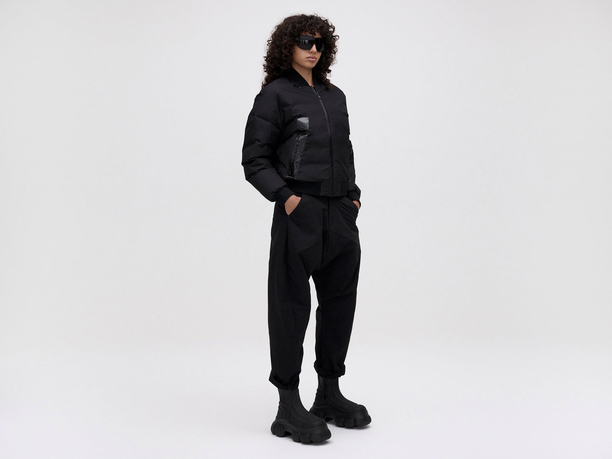 crew-pant-black