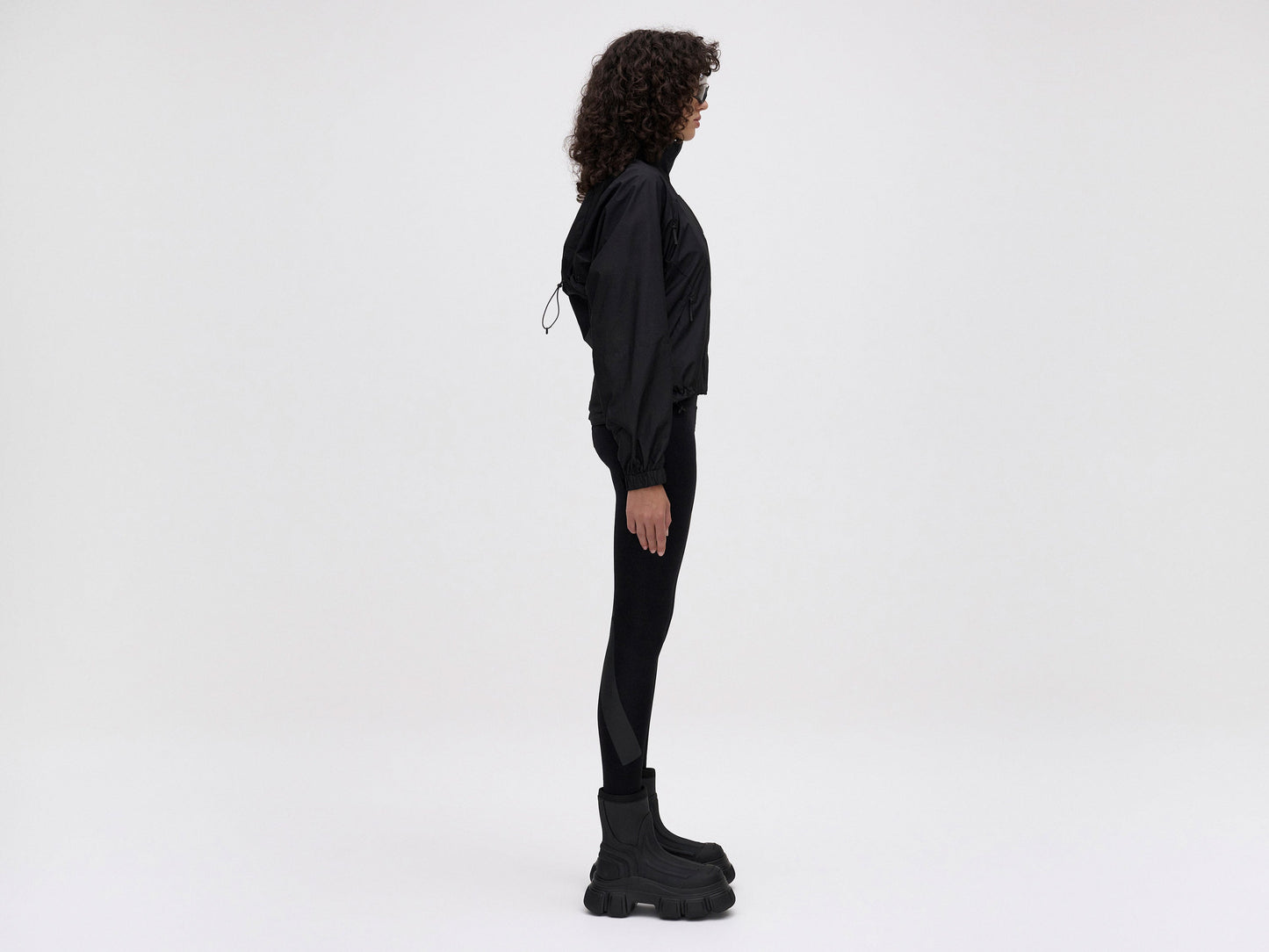 spray-jacket-black