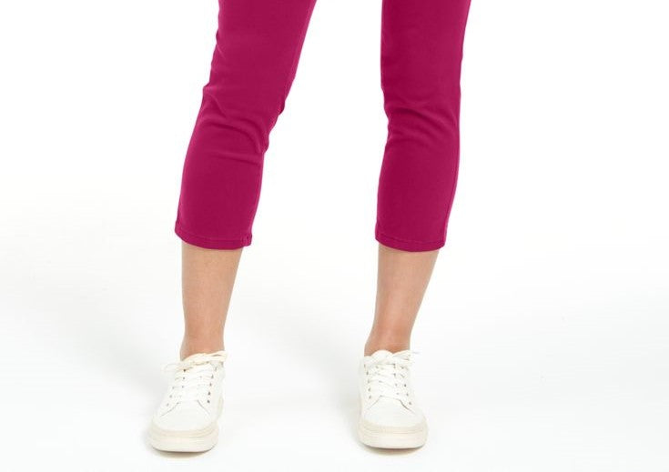 Charter Club Women's Tummy Control Bristol Capri Jeans Pink Size 8