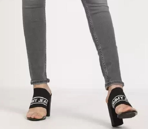 Tommy Hilfiger Women's Plus Size Skinny Jeans Dark Gray Size Small Petite