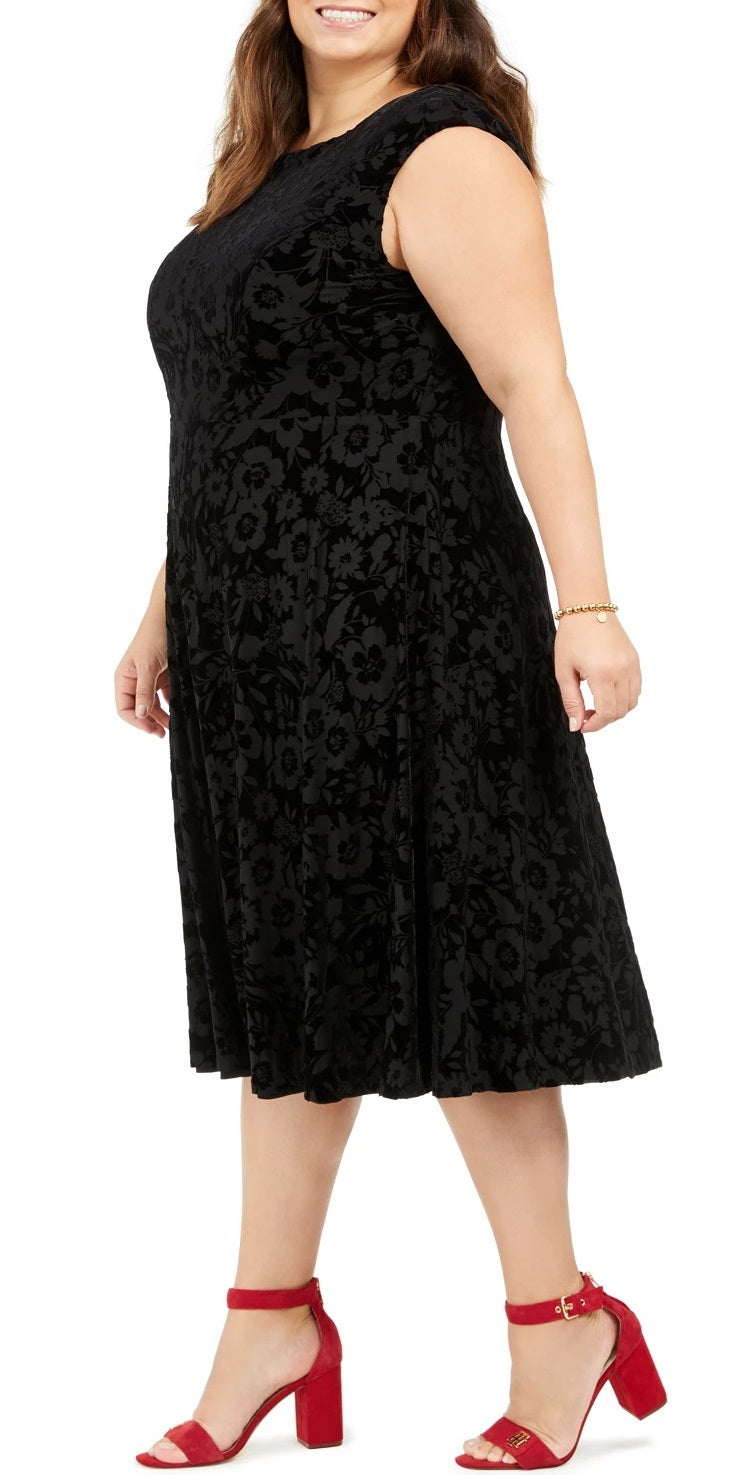 Tommy Hilfiger Women's Plus Size Cap Sleeve Velvet Dress Black Size 22W