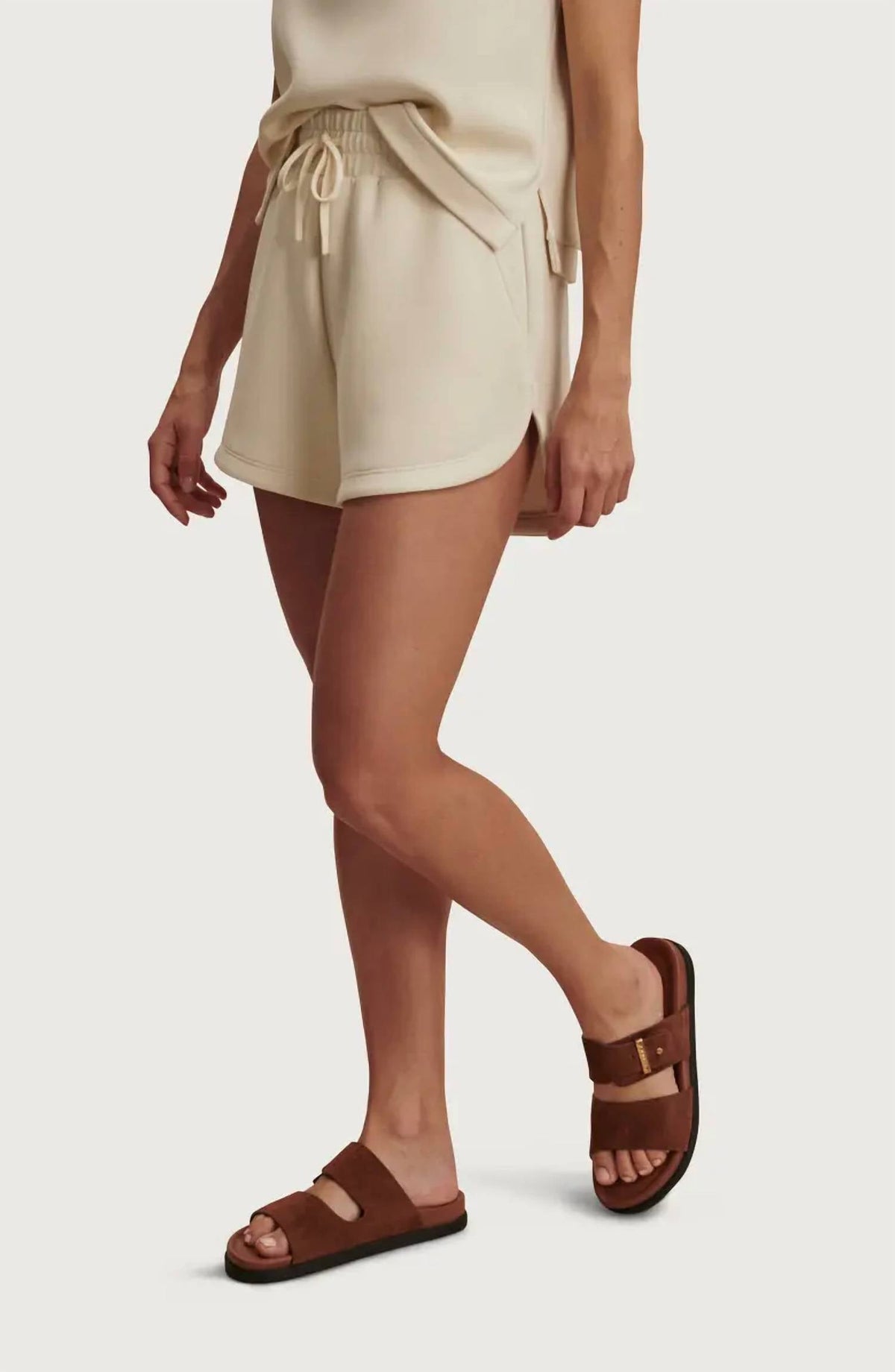 Varley - Coulter High Rise Short