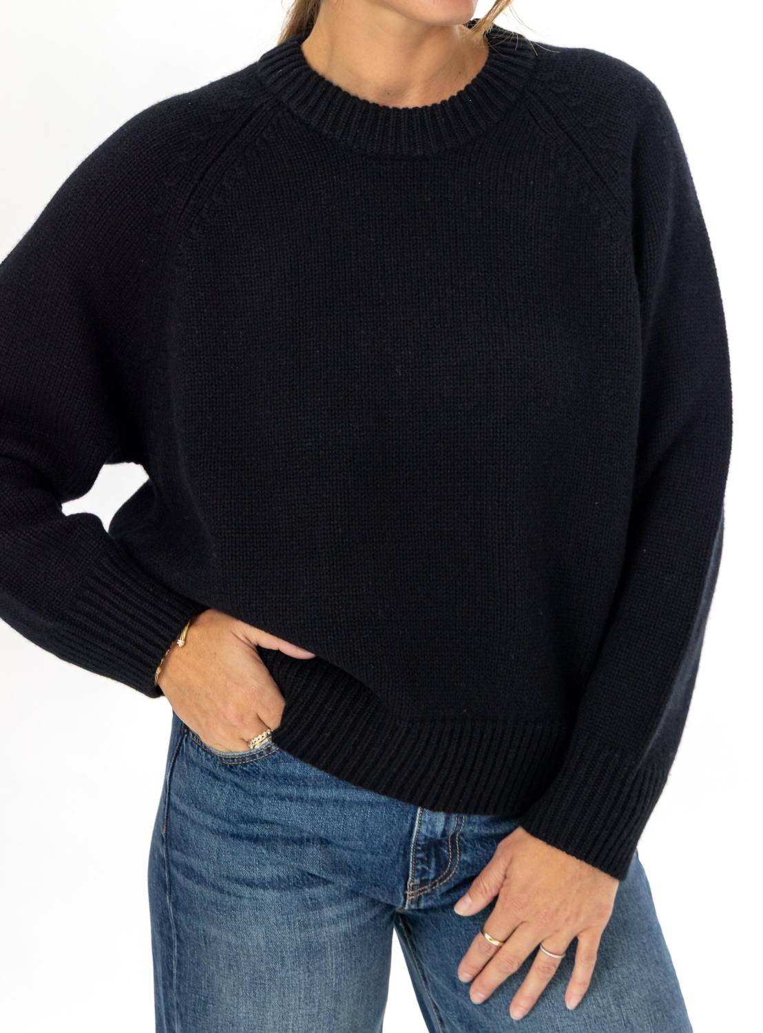 Allude - Cashmere Crew Neck Sweater