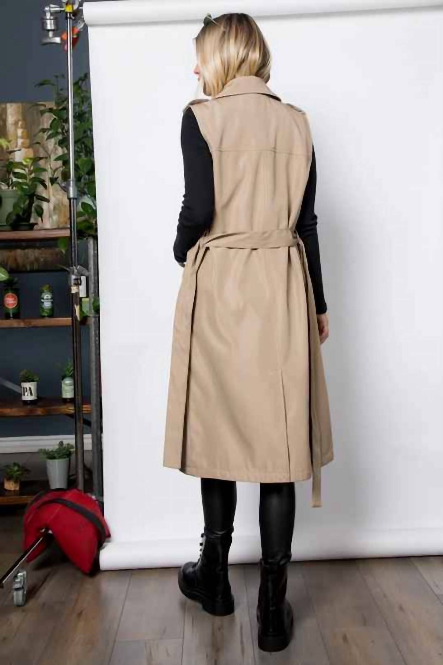 26 International - Sleeveless Trench Coat