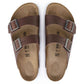 Birkenstock - पुरुषों के लिए एरिज़ोना रोस्ट हार्ड फुट बेड सैंडल