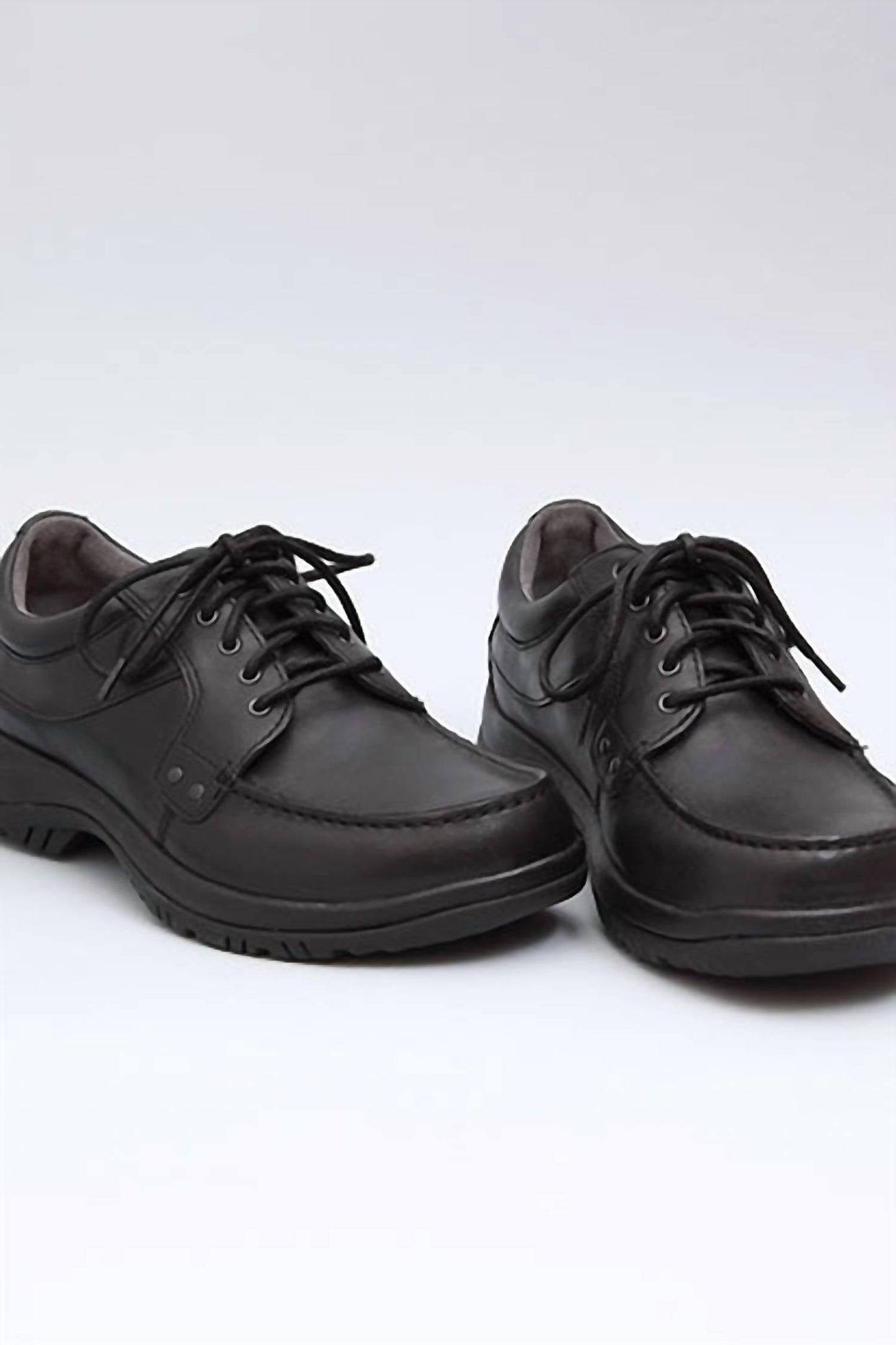 Dansko - WYATT शूज़