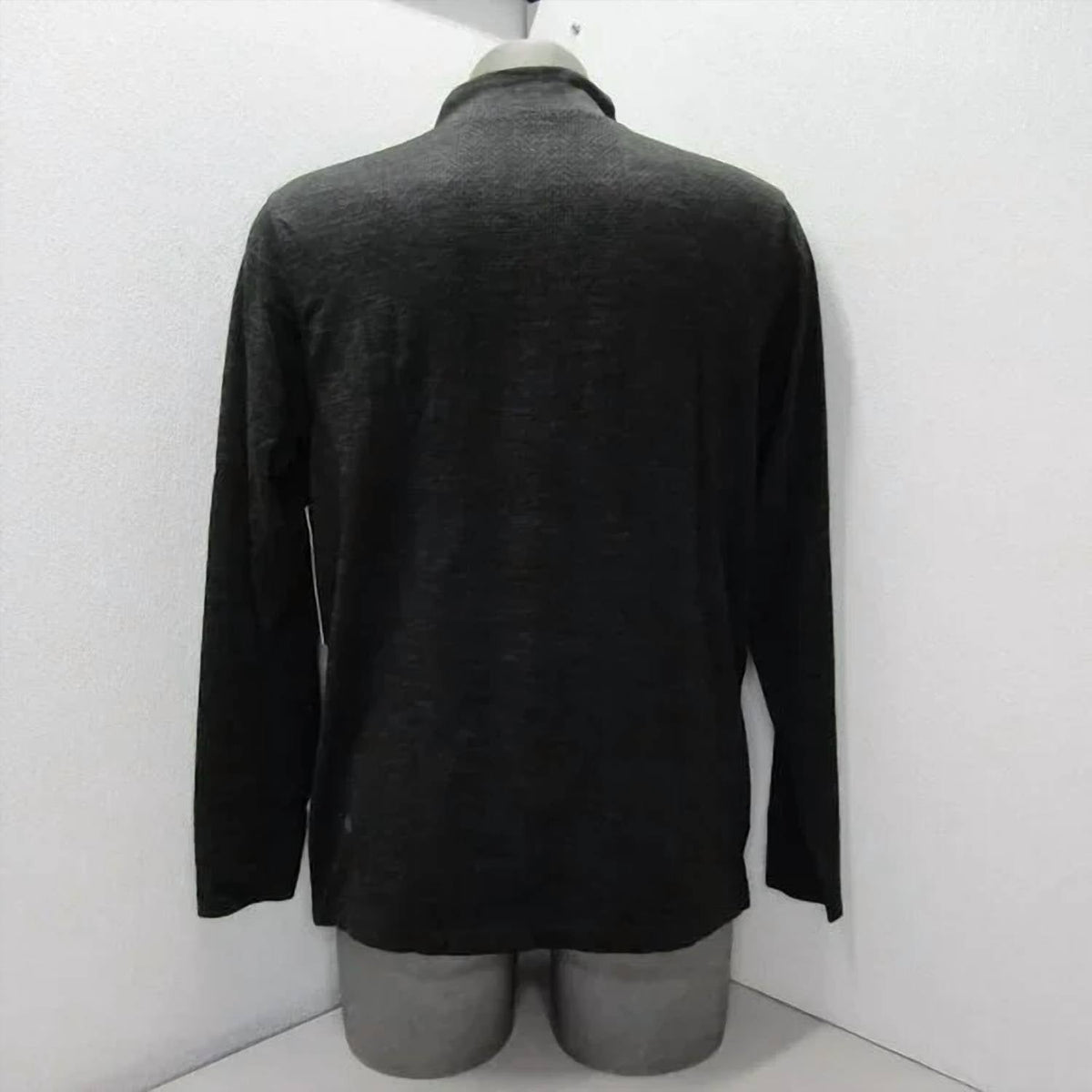 Lululemon - Men's Metal Vent Tech 1/2 Zip Long Sleeve Shirt