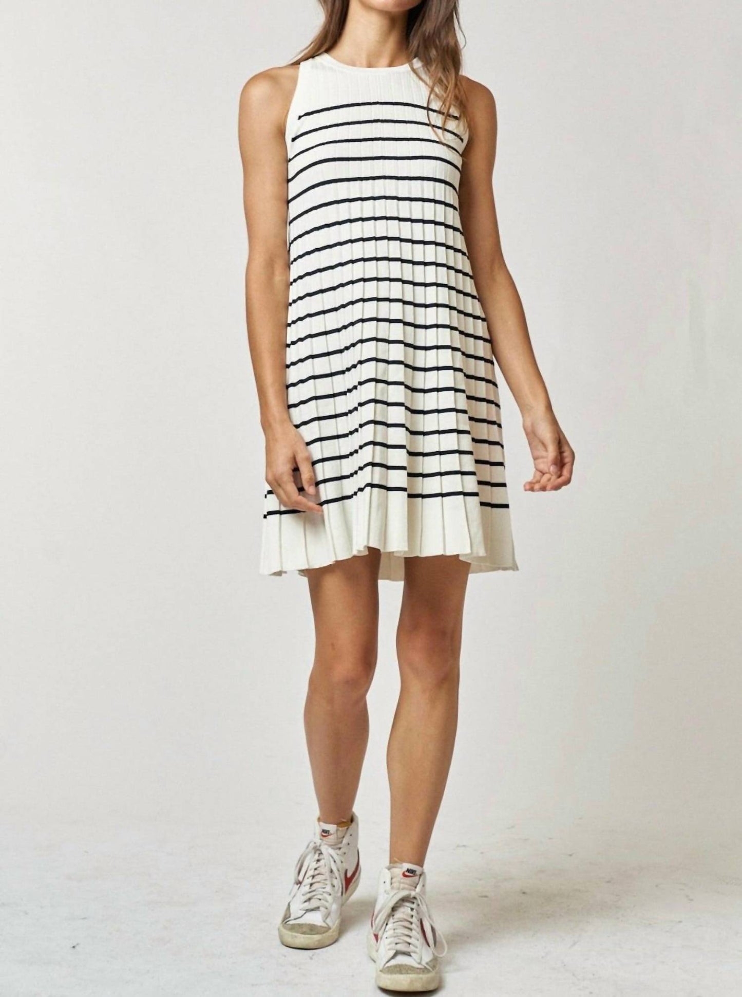 Lalavon - Striped Pleated Sleeveless Sweater Mini Dress