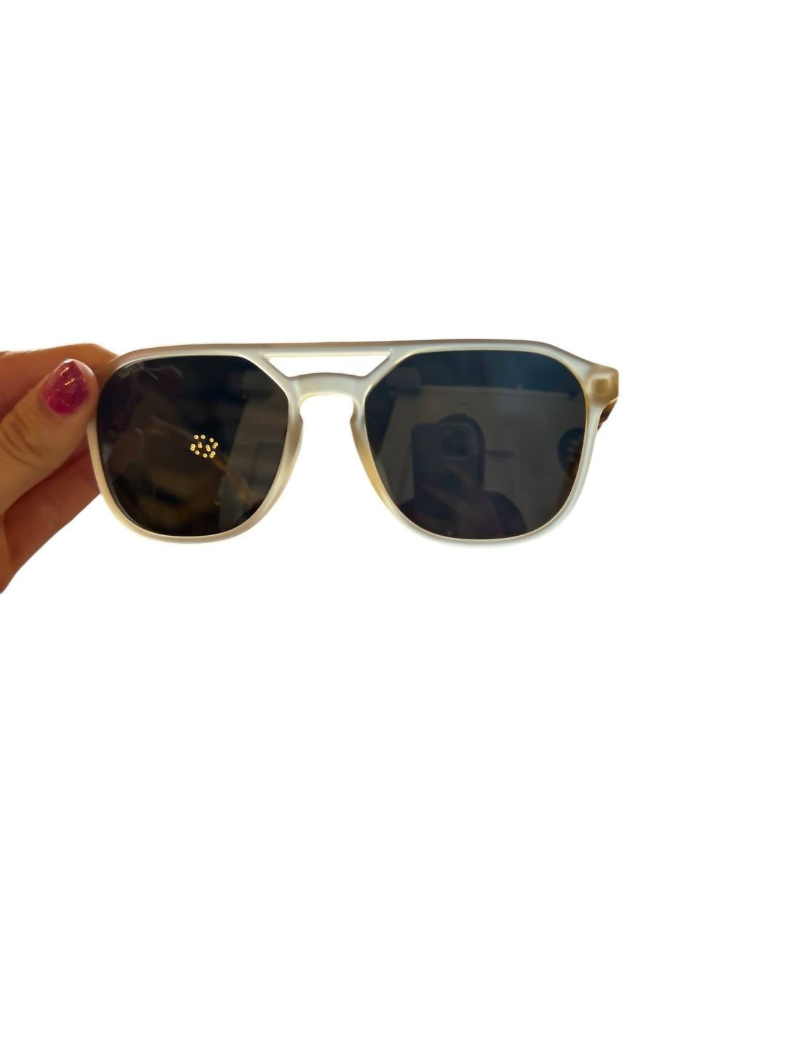 Wmp Eyewear - महिला हंटर धूप का चश्मा