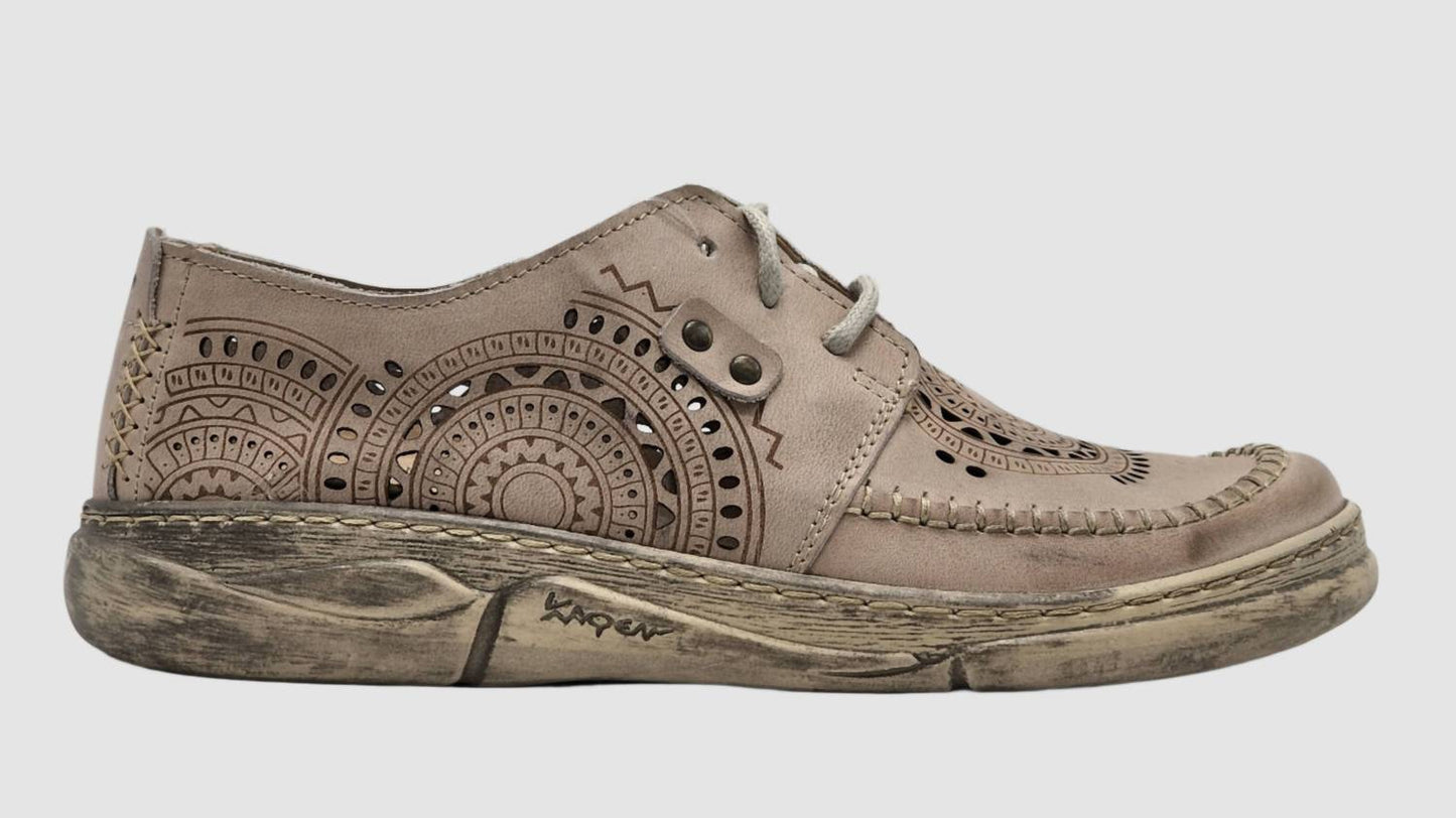 Kcr Group - Women's Timeless Low-Top Leather Shoes