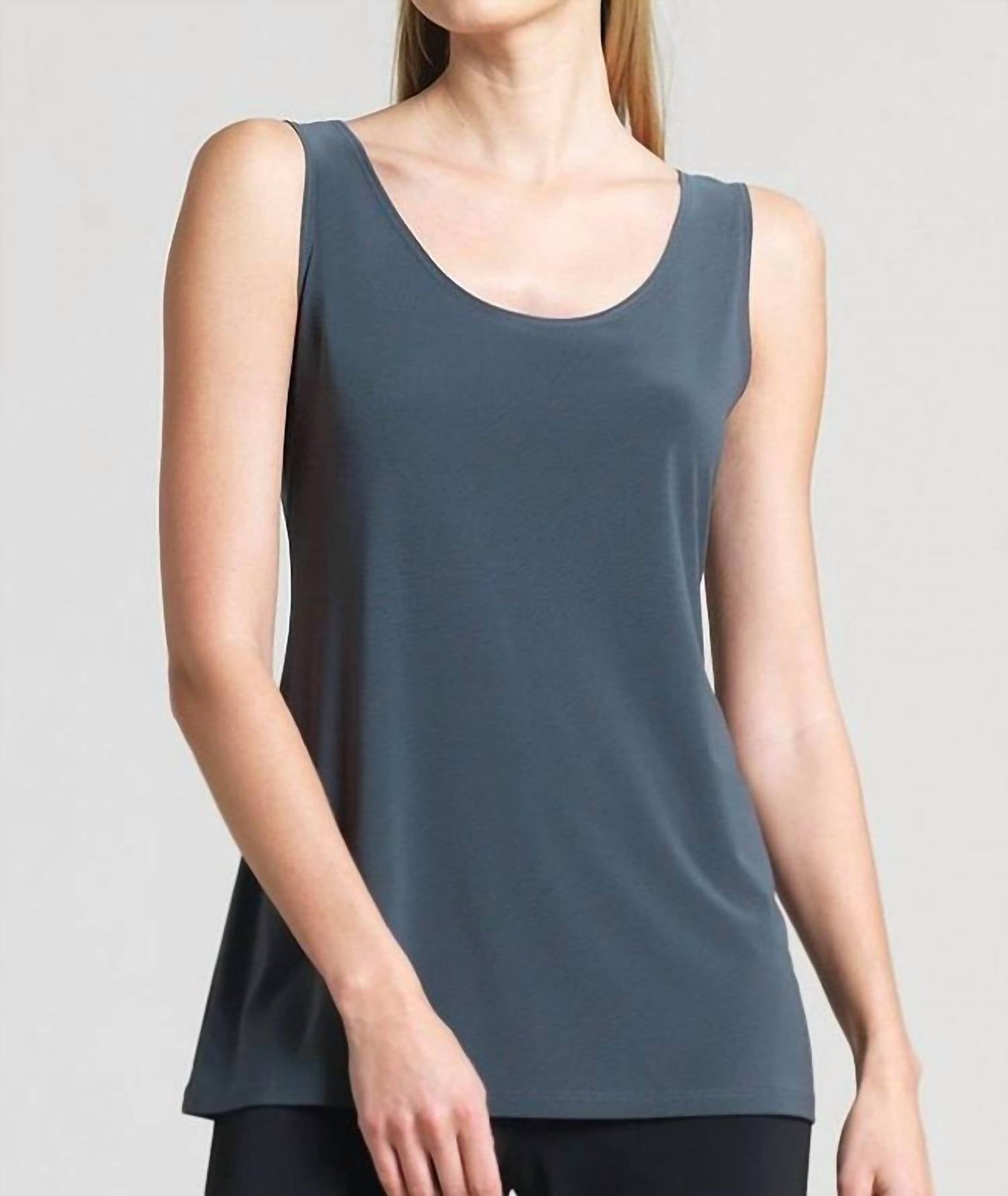 Clara Sunwoo - Mid-length Tank Top