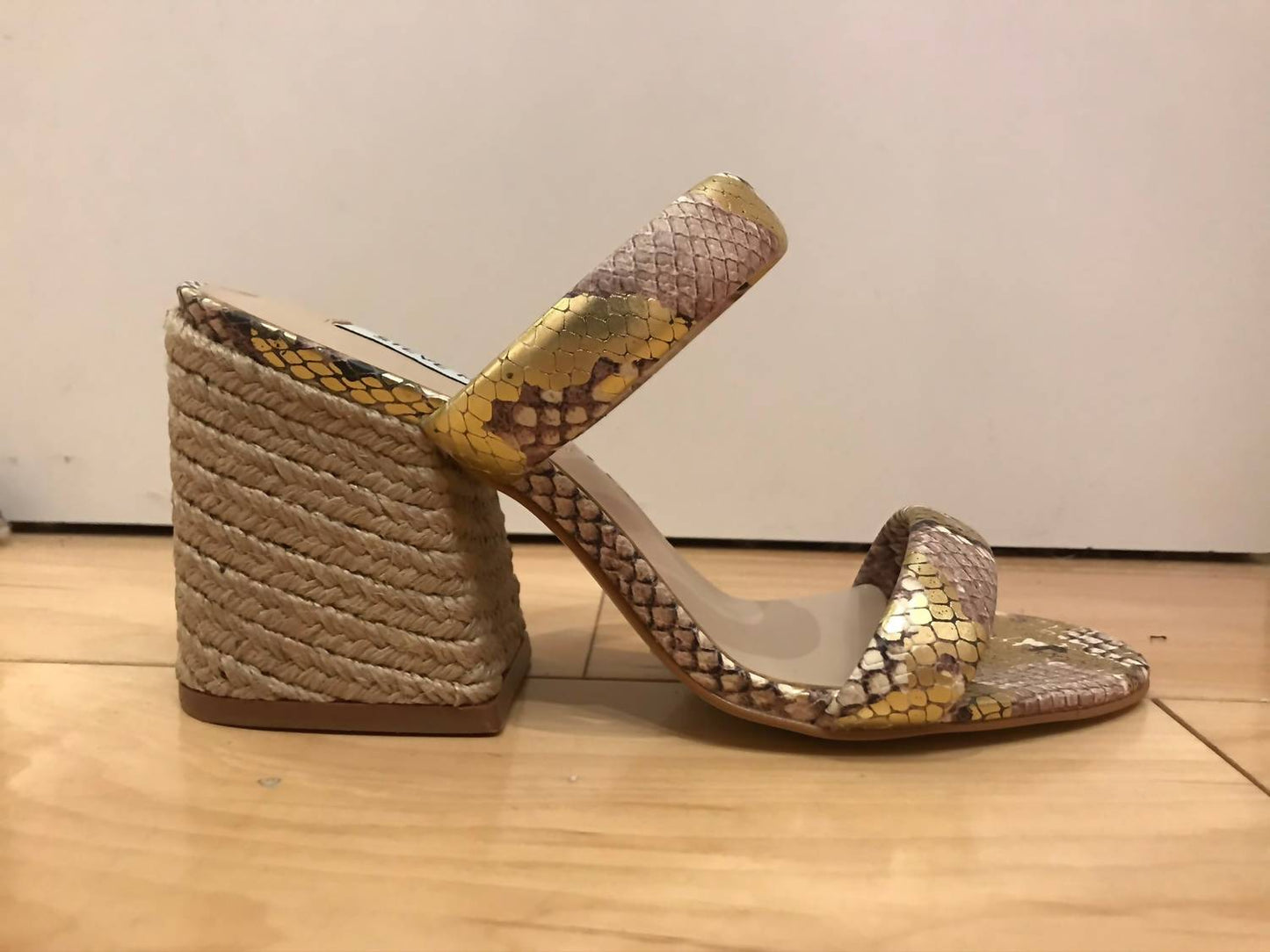 Steve Madden - Women's Leather Strap Jute Heel Sandal