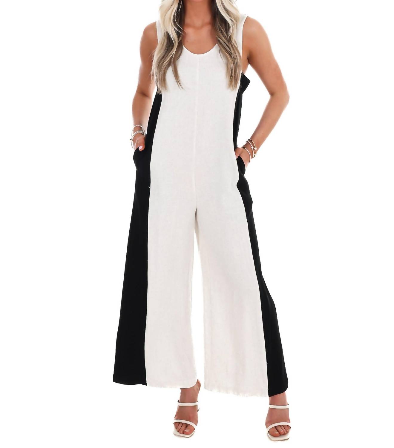 Illa Illa - Here's the Thing Linen Jumpsuit