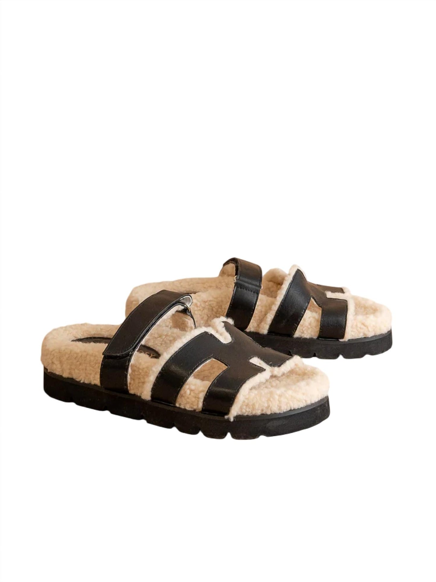 Oasis Society - Women's Alpine Faux Shearling Sandals