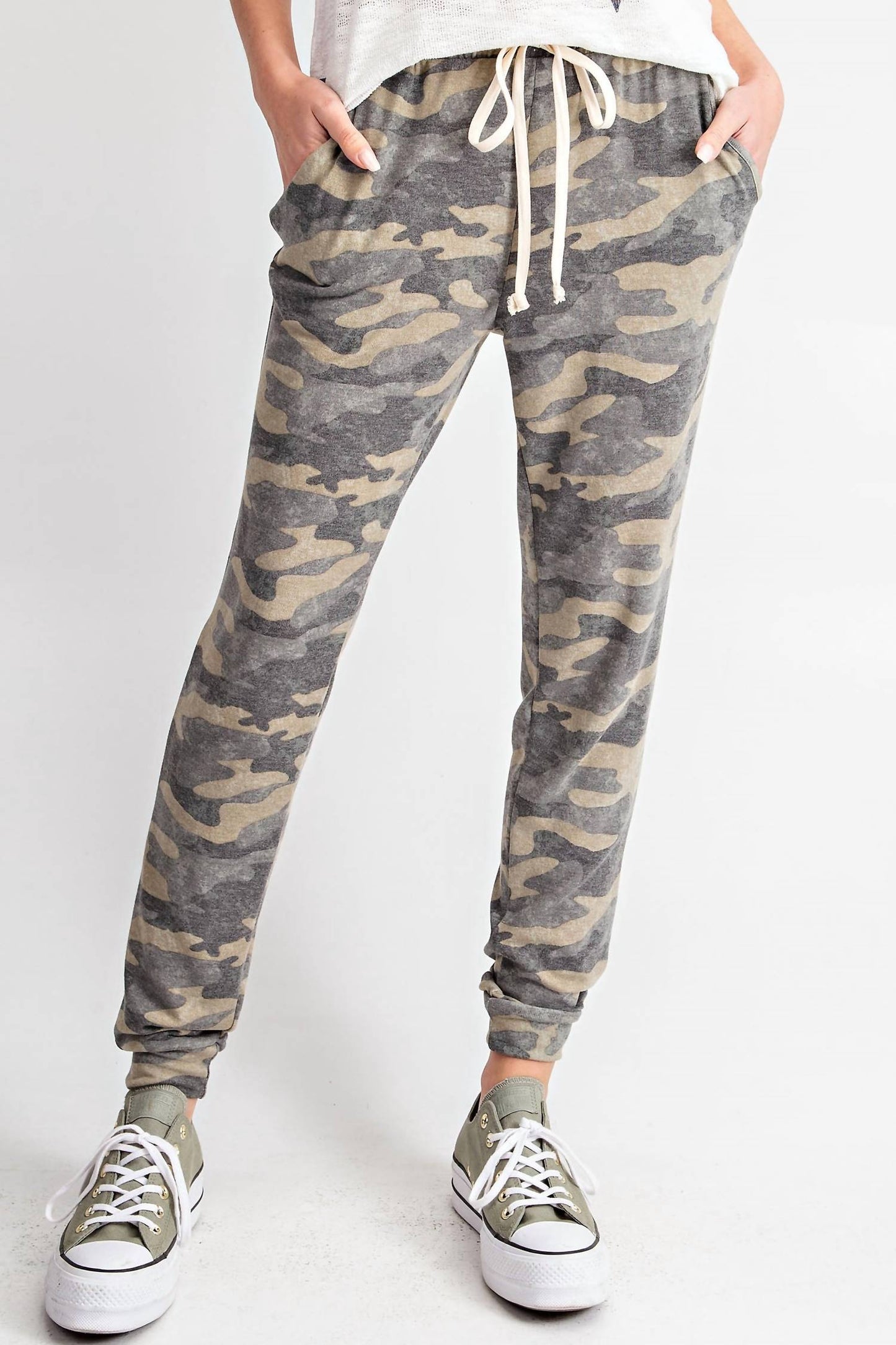 143 Story - Camo Joggers