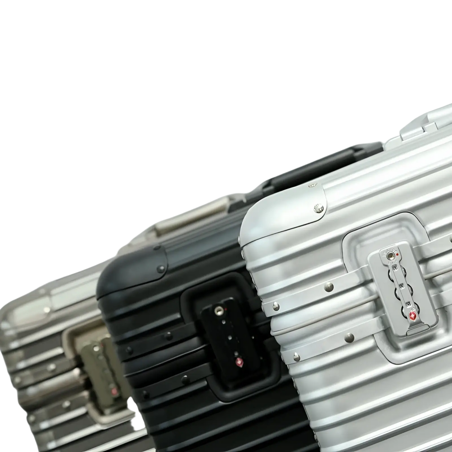 Aluminum Luggage Ribbed Rolling Travel Suitcase 20-24