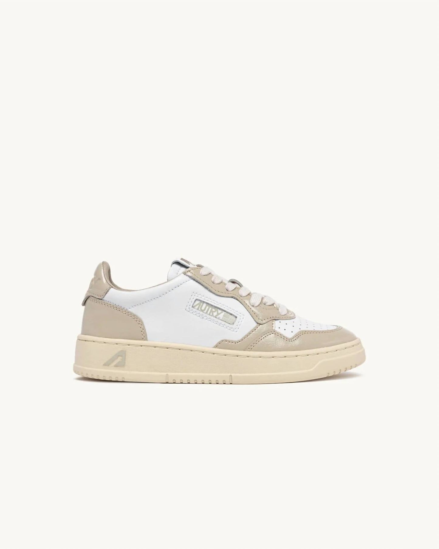 Autry - Women's Medalist Sneakers